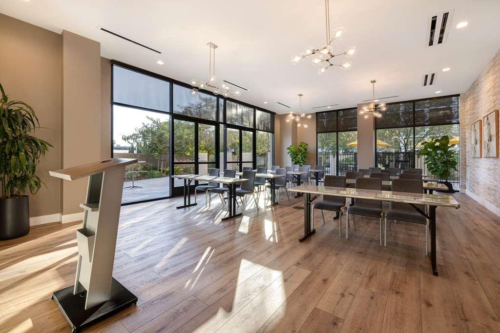 Home2 Suites By Hilton Anaheim Resort Facilities photo